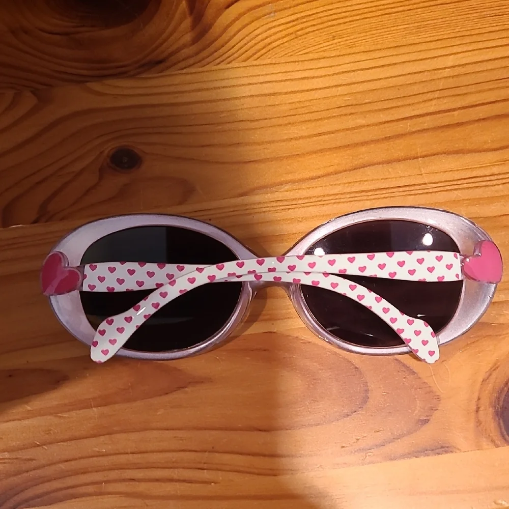 Playful Pink Oval Sunglasses With Minnie Mouse Detail